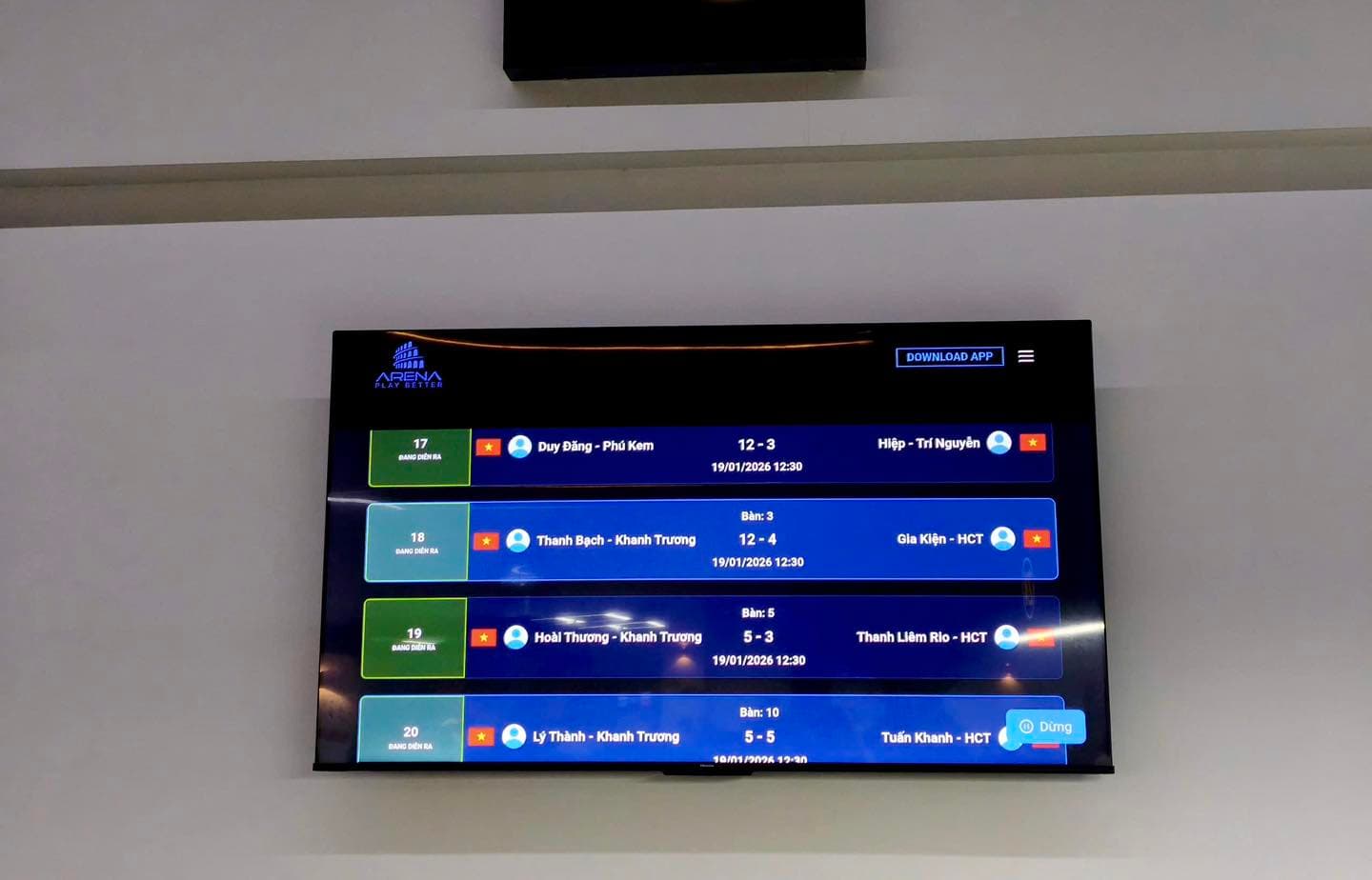 Live tournament trên màn hình Arena